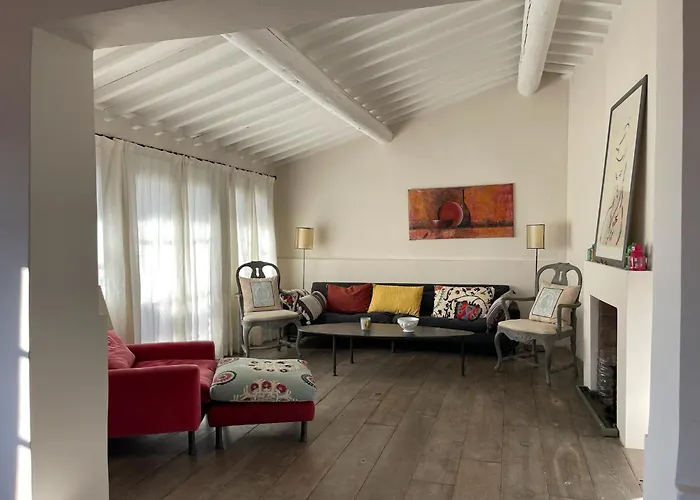 Maison De Village A Gassin